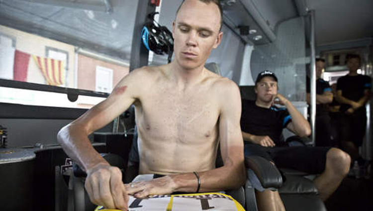Algunos profesionales del ciclismo llevan la delgadez al extremo, en la imagen Chris Frome